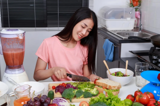 Mengapa Menjaga Suasana Dapur Bisa Berdampak pada Pola Makan Sehat